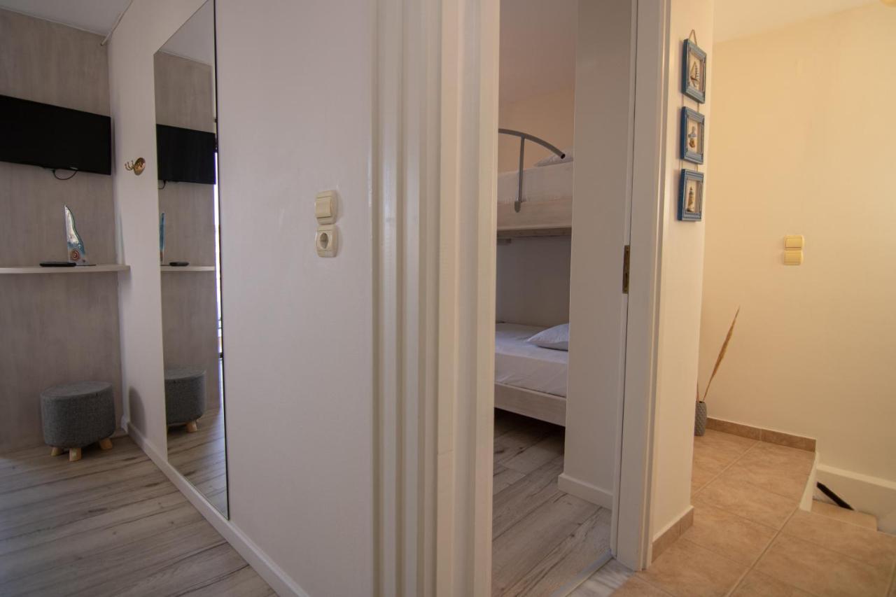 The Island House - Family Size Apt - Overlooking The Aegean - 3 Steps From The Beach Mochlos Buitenkant foto